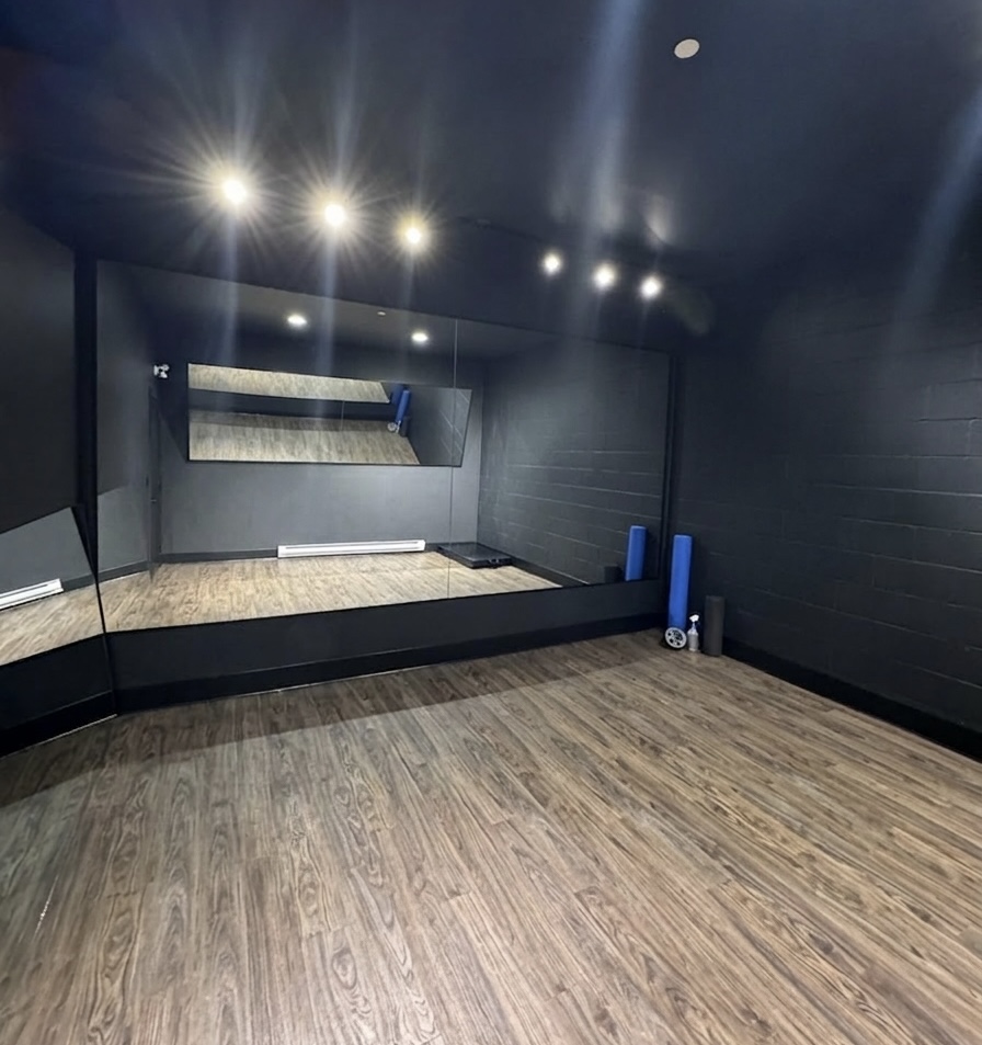 The Next Level posing room